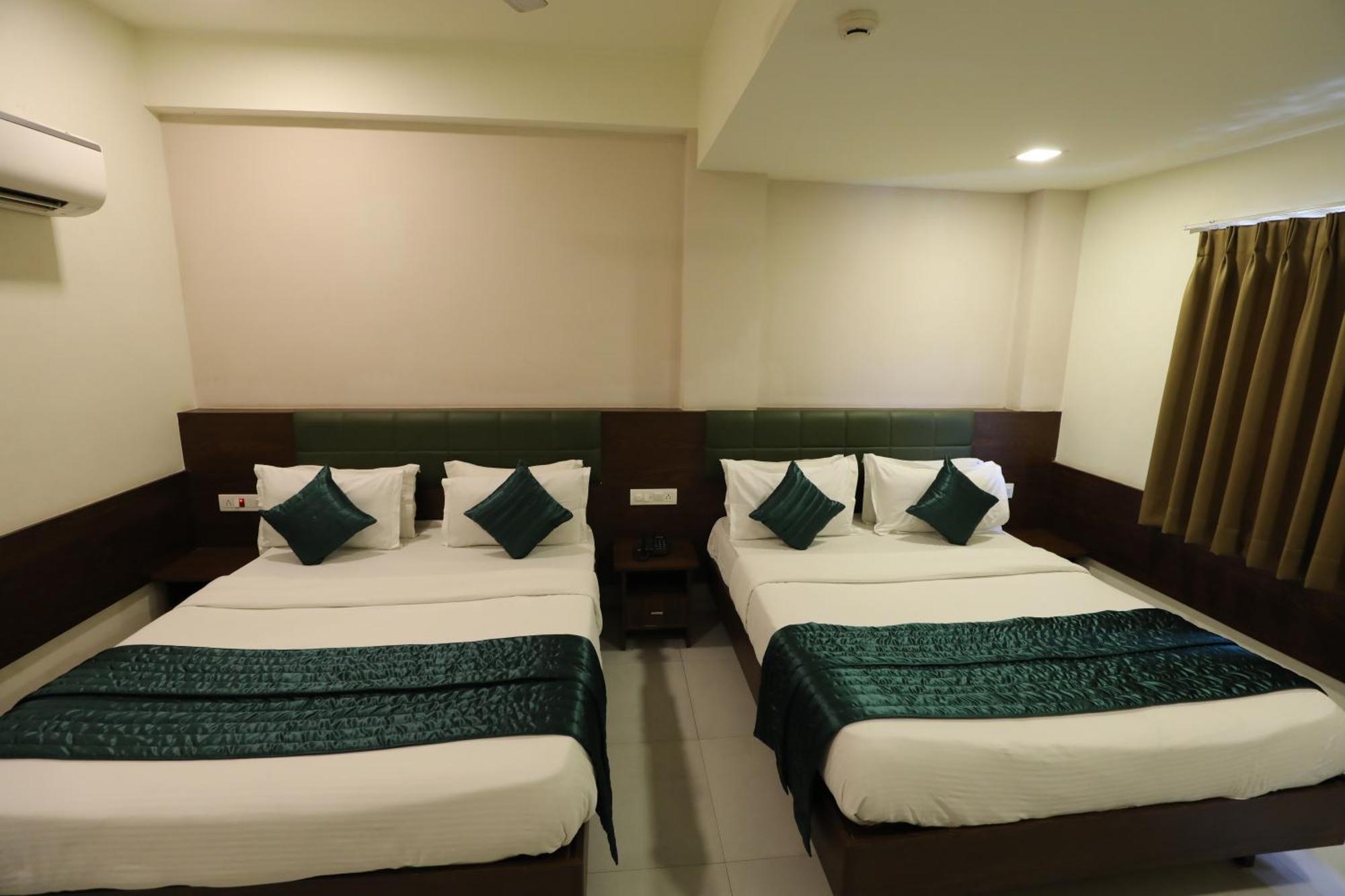 Greenotel Rooms Hazira, Сурат Екстер'єр фото